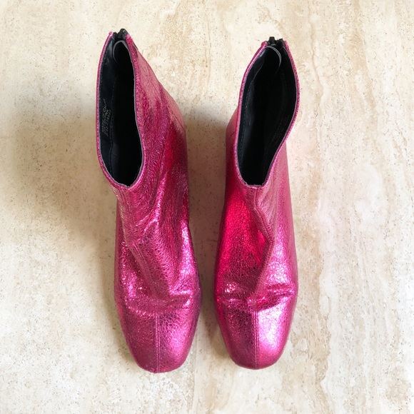 ❗️SOLD❗️Topshop Pink Metallic Mod Boots - Picture 2 of 2